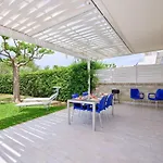 In Mit Terrasse- Grill Und Garten By Interhome * 拉古萨的码头