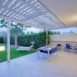 公寓 In Mit Terrasse- Grill Und Garten By Interhome *