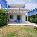 In Mit Terrasse- Grill Und Garten By Interhome *