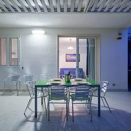 In Mit Terrasse- Grill Und Garten By Interhome *